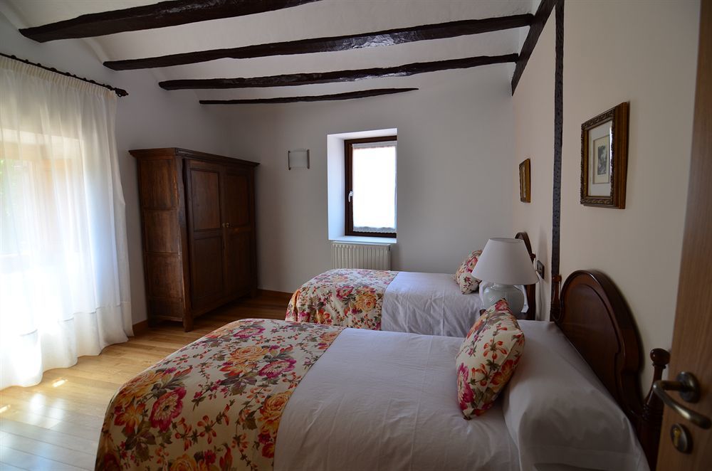 Casa De La Cadena Vendégház Asiáin Kültér fotó